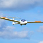 Glider WA1 on finals 